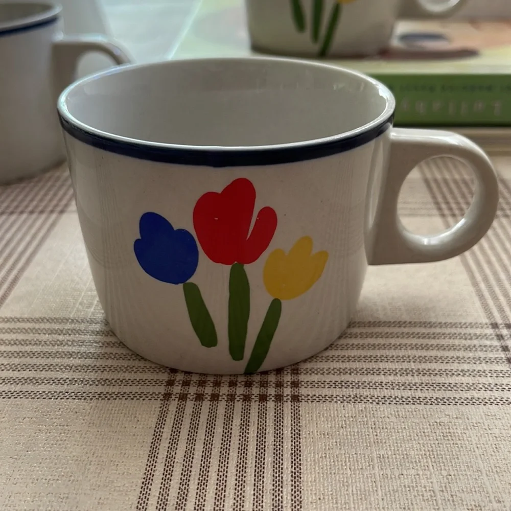 Newcor VTG Stoneware Tea Cups Japan Tulip Set of 3 Multicolor